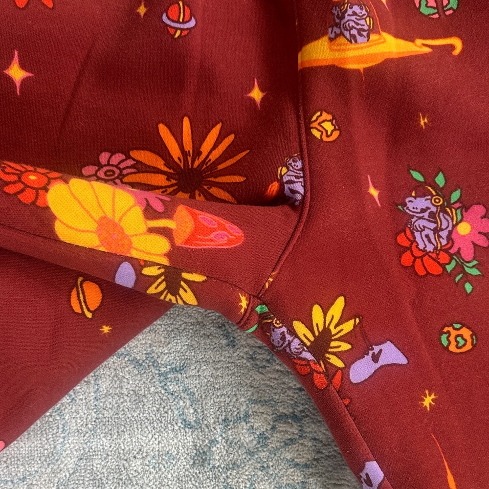 Nike Floral Celestial Print Fleece Jogger Sweatpants Burgundy Women’s Medium - Picture 4 of 10